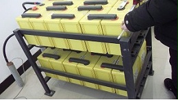 如何对蓄电池监控品牌厂家进行选择？