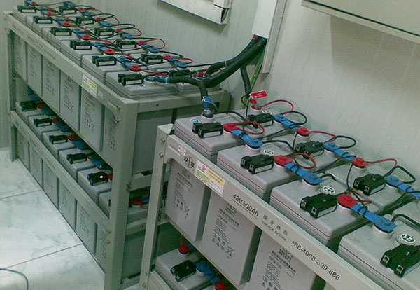 组电压组电流测量装置